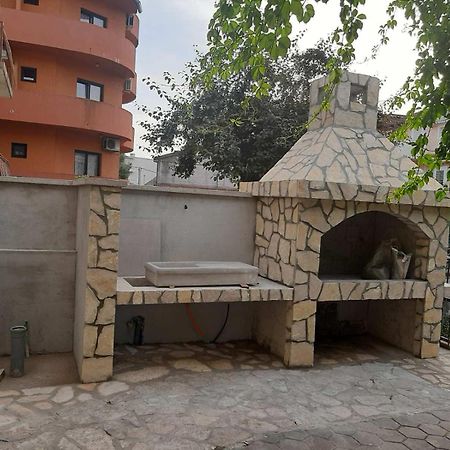 Apartmani Lucia Biograd Biograd Na Moru Exterior foto