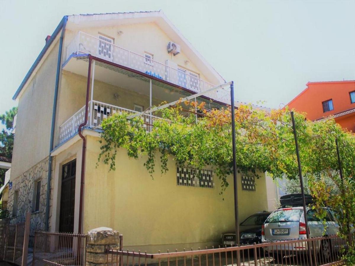 Apartmani Lucia Biograd Biograd Na Moru Exterior foto